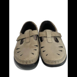 SAS Loafer Shoes Women’s Size 11.5 WW Color Tan Comfort Support Durable